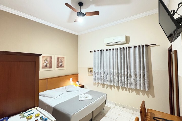 Room 29 of 68
