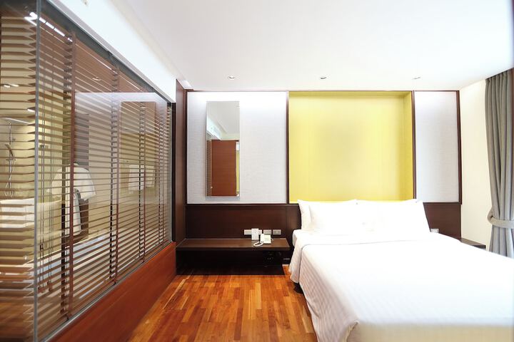 Room 21 of 160