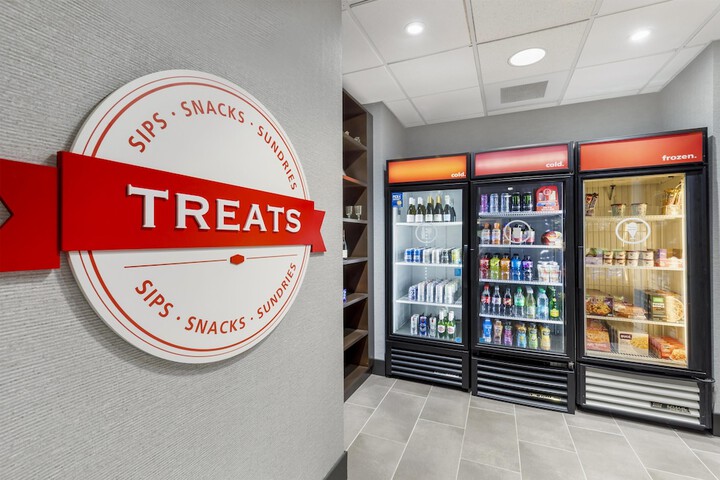 Snack bar