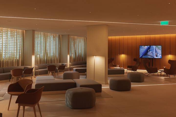 Hotel Interior 7 of 75