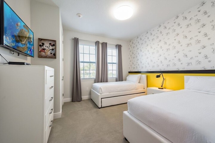 Room 5 of 39
