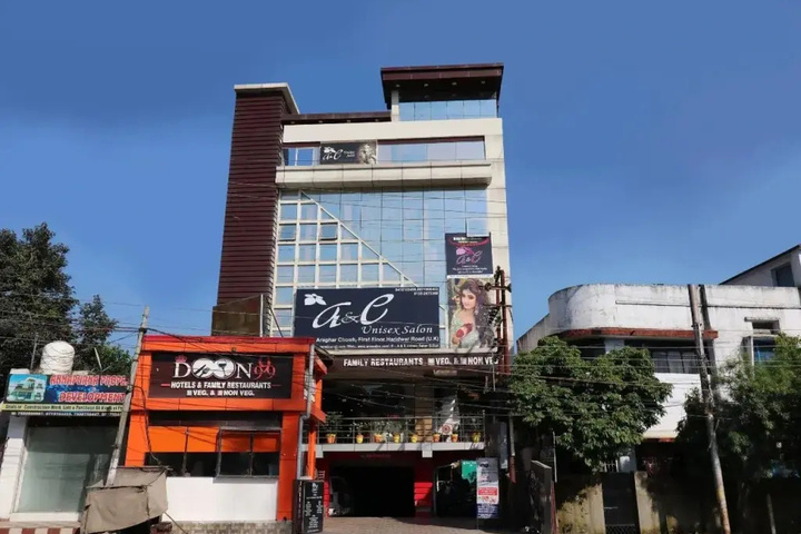 Oyo 19008 Hotel Doon 999