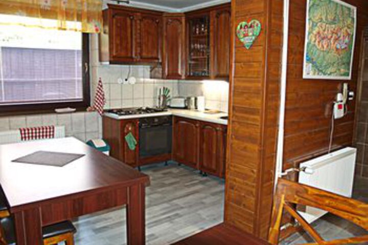 Room 19 of 34