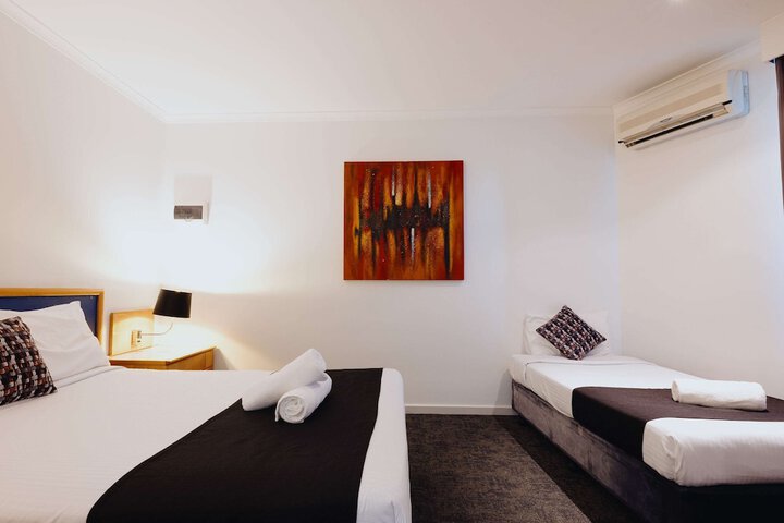 Room 31 of 84