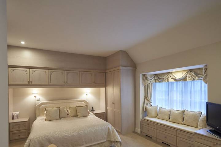 Room 19 of 76