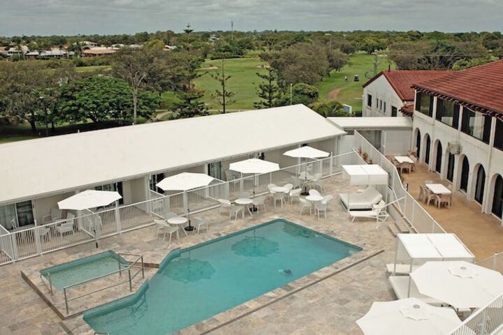 Pool 49 of 72