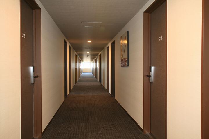 Ballroom/Hall 24 of 31