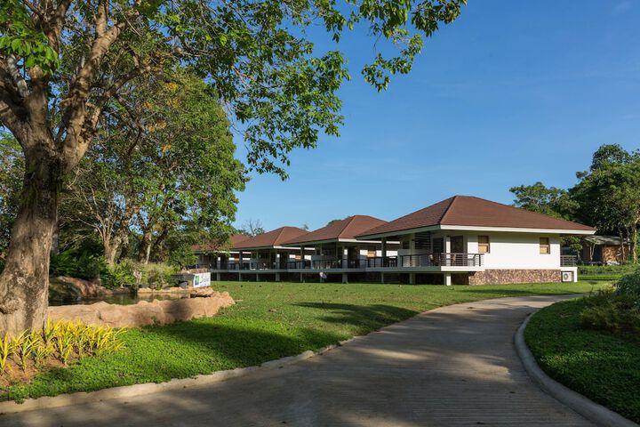 Hotel 75 of 84
