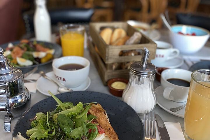 Breakfast/Coffee Service 60 of 61