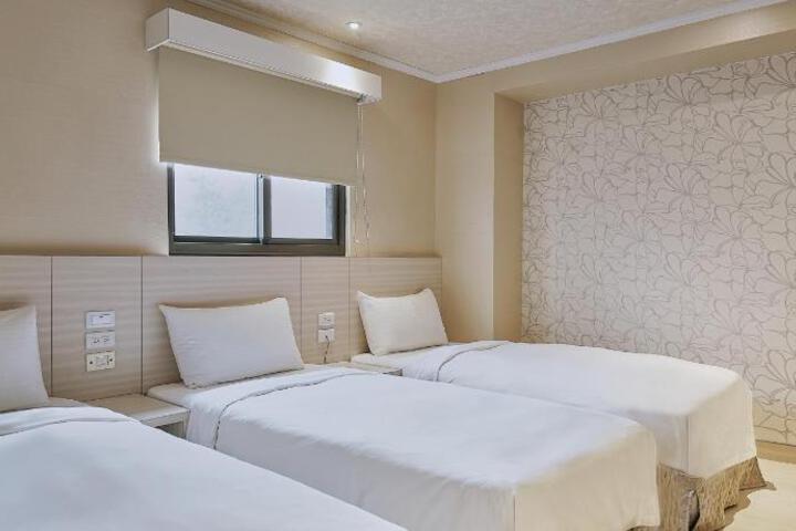 Standard Suite