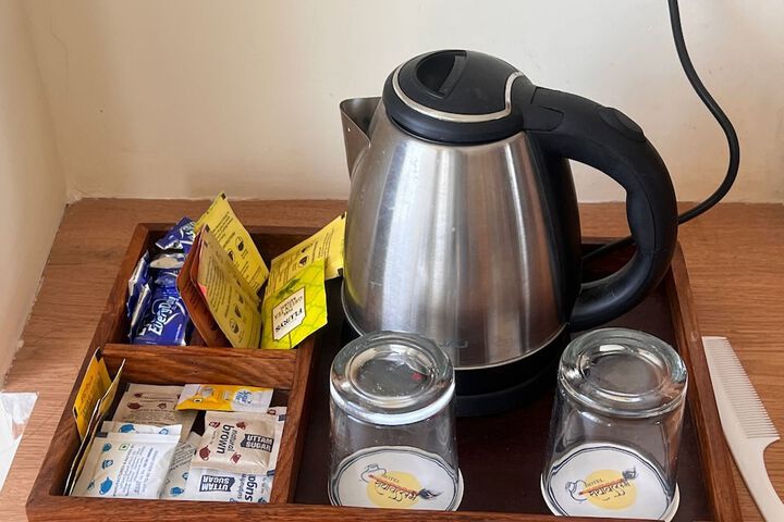 Breakfast/Coffee Service 22 of 40