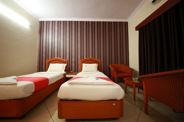 Room 21 of 69