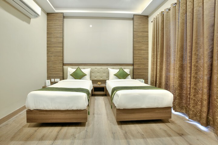 Room 22 of 46