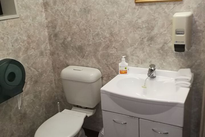 Room 69 of 100