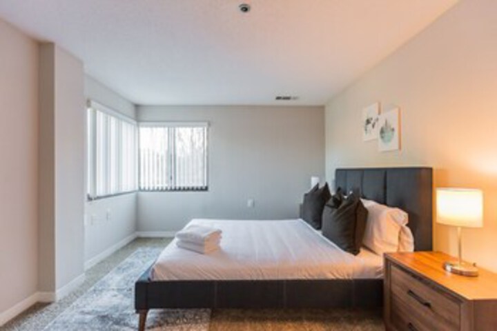 Room 215 of 307