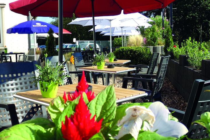 Terrace/Patio 14 of 36