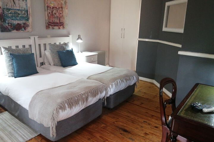 Room 8 of 46