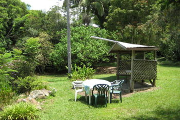 Hotel Exterior 13 of 45