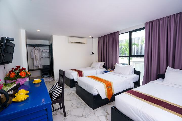 Room 26 of 48