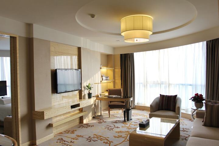 Room 29 of 72