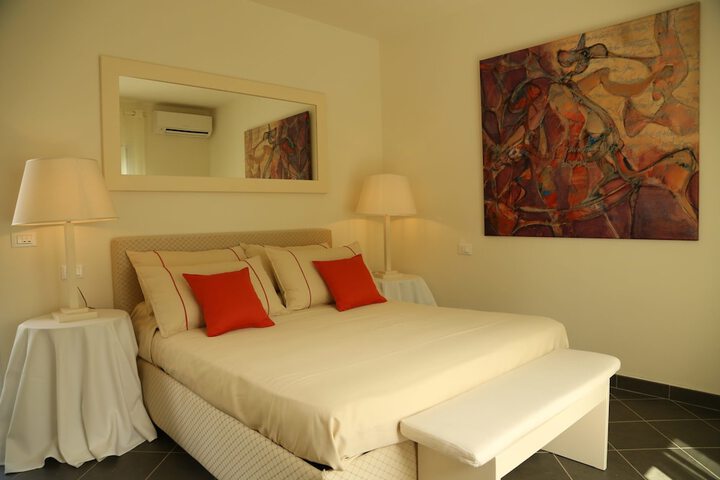 Room 15 of 40
