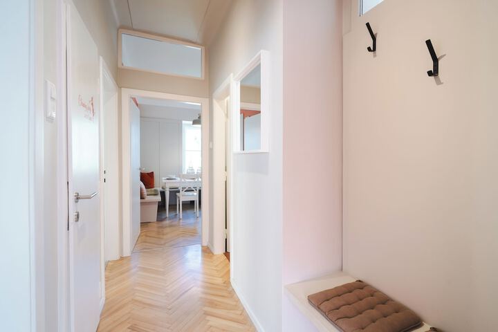 Room 45 of 78