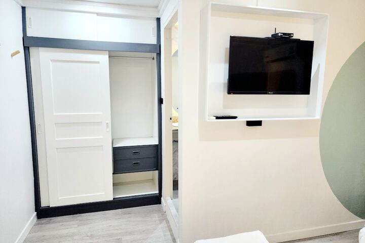 Room 15 of 58
