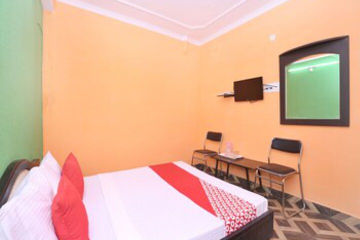 Room 15 of 23