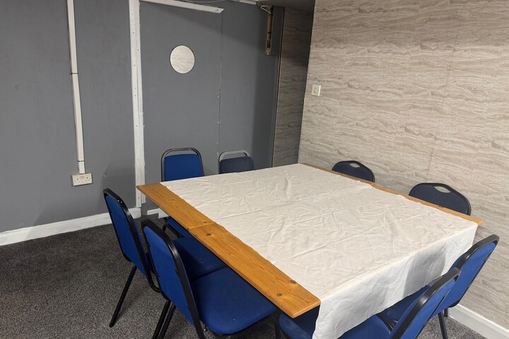 Room 99 of 156