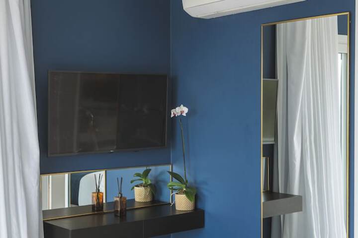 Room 12 of 69