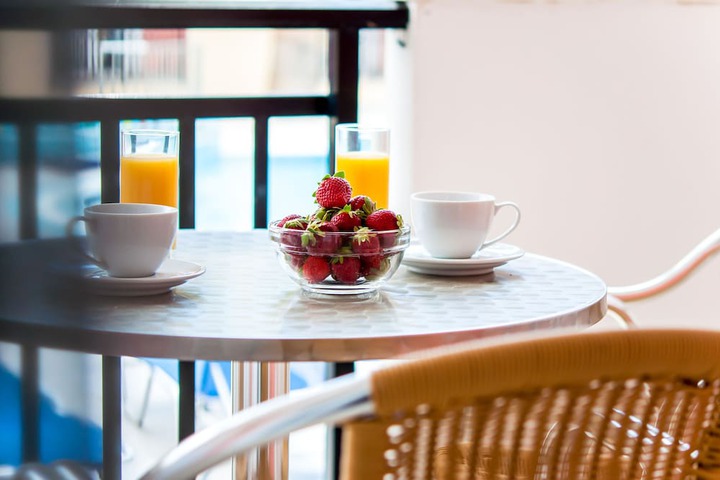 Breakfast/Coffee Service 66 of 75