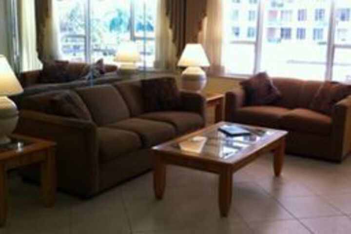 Room 146 of 171