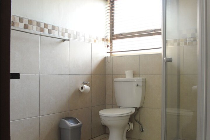 Room 139 of 236