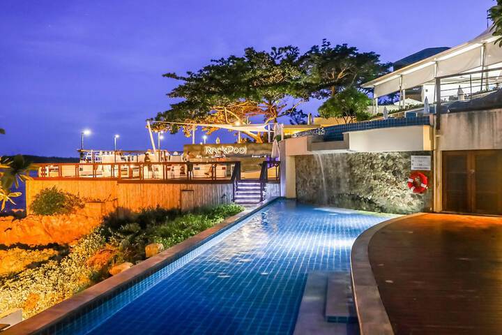Pool 53 of 76