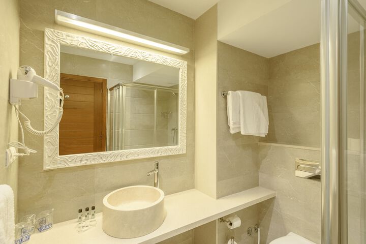 Clean Restrooms