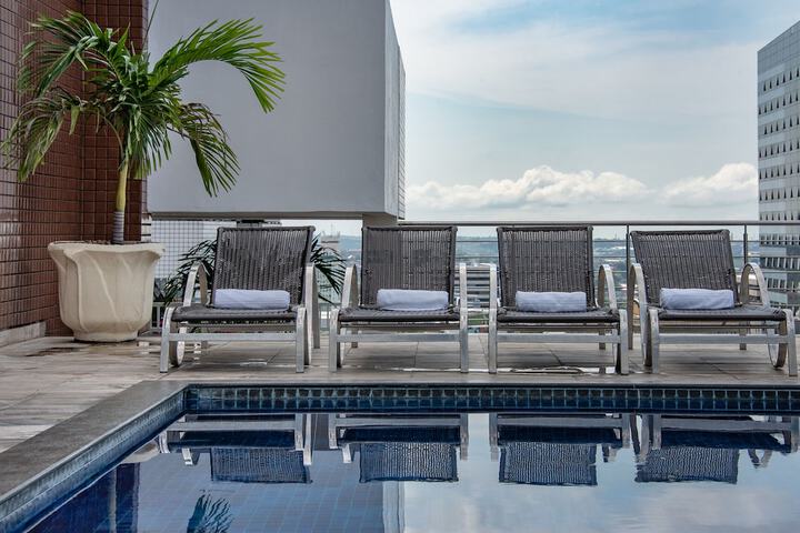 Pool 15 of 36
