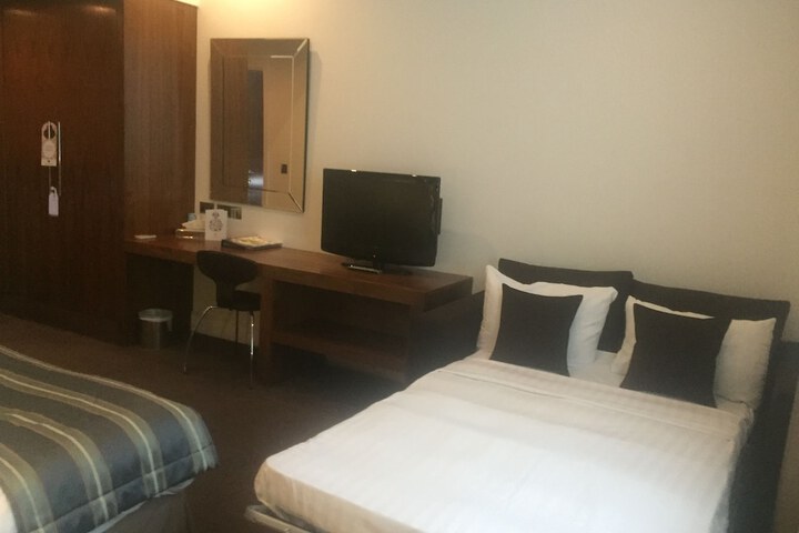 Room 22 of 85