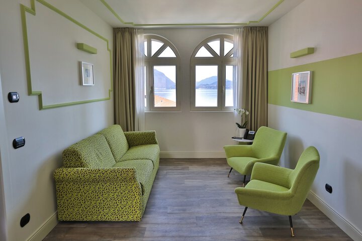 Room 41 of 80