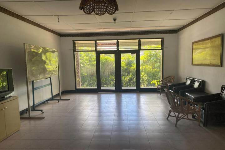 Photo of Hotel O Rantepao Lodge Near Patung Tedong Bonga