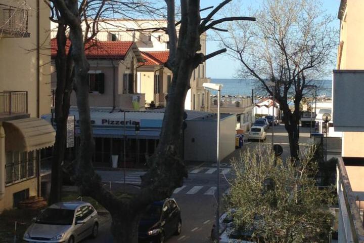 General 24 of 41