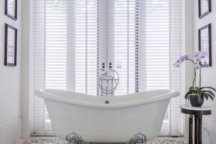 Bath Photo