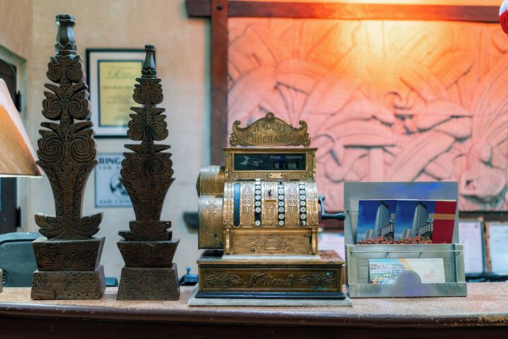 Guest Lobby
