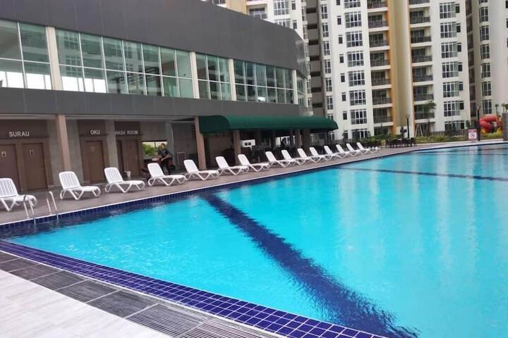 Pool 63 of 72
