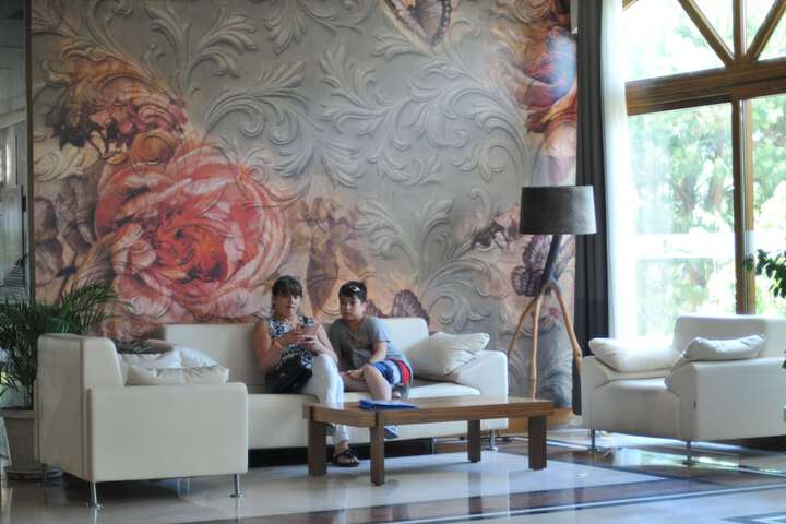 Hotel Lobby