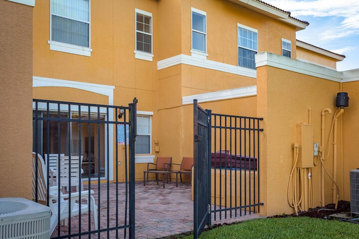 Terrace/Patio 14 of 15