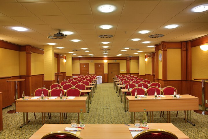 Meeting 43 of 55