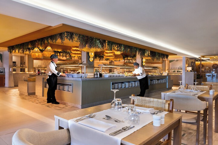 Dining 64 of 114