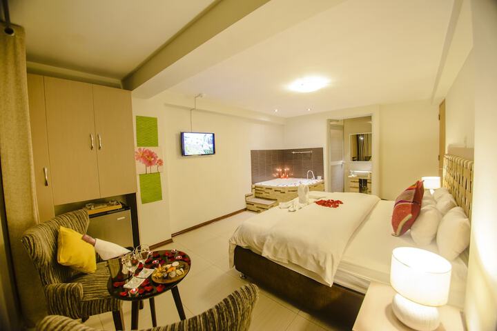Room 29 of 68