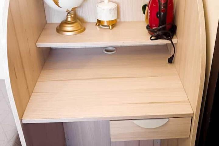 Room 12 of 65