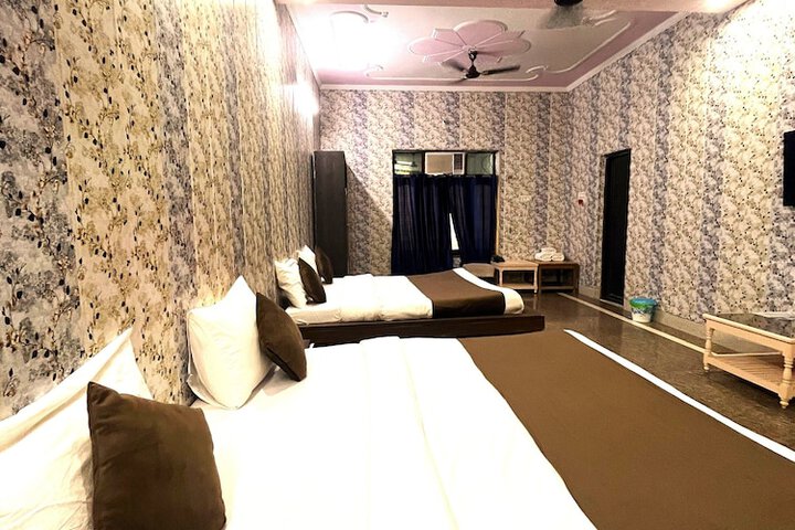 Room 26 of 95